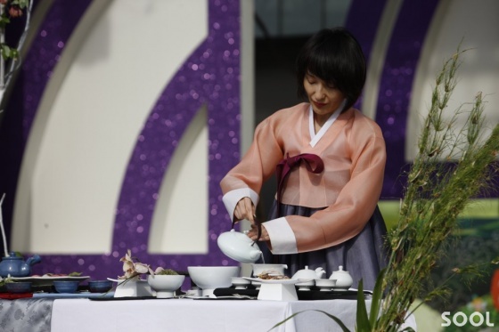 色·香·味가 어우러진 녹차의 향연