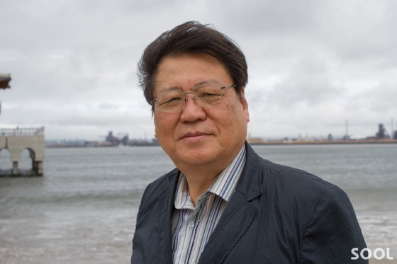 신임은 얻고 건강은 잃는 술상무
