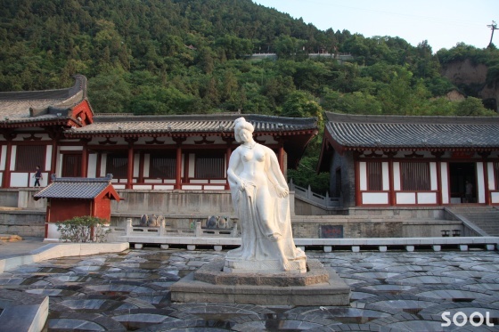 당시(唐詩)로 대륙 중국을 헤아려보자 (8)