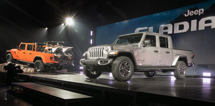 사진1-FCA 그룹, 2018 LA 오토쇼에서 올 뉴 지프 글래디에이터 선보여