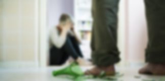 술만 취하면 폭력 휘두르는 남편…술 탓일까?