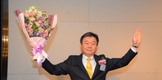 전국종합주류도매업중앙회장 신임 회장에 李錫鴻 씨 당선