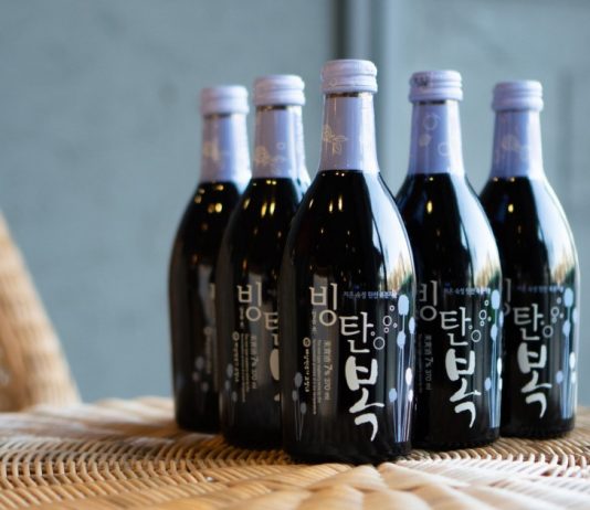 아직도 포도로 만든 와인만 드세요?