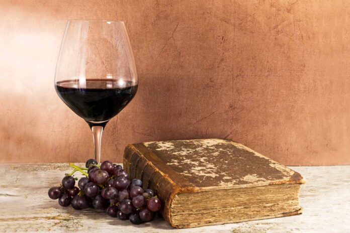 Wine-in-the-Bible-185684588-544f2cefb4c34603863fef7e93ec1c29